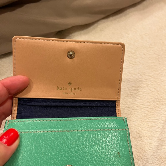 Kate spade credit card snap enclosure wallet - Picture 2 of 5